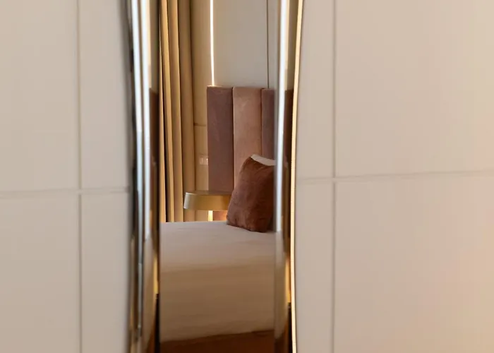 Elegantia Luxury Navona 4*