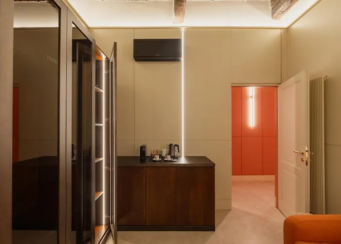 Elegantia Luxury Navona Pensjonat 4*