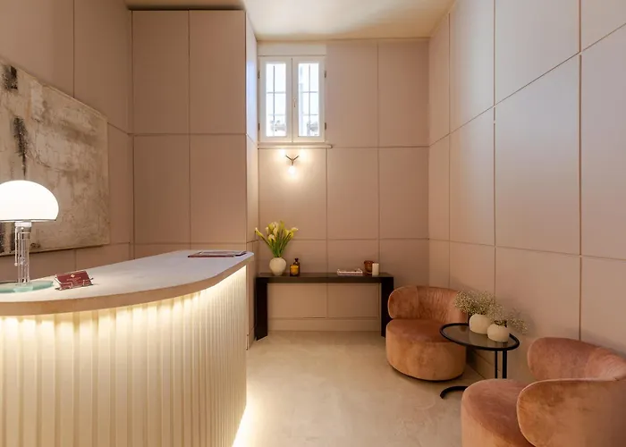 Elegantia Luxury Navona Pensjonat 4*
