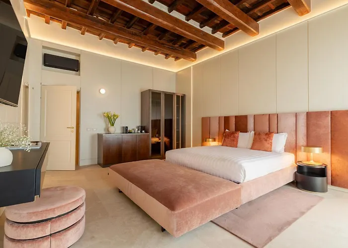 Elegantia Luxury Navona Pensjonat 4*